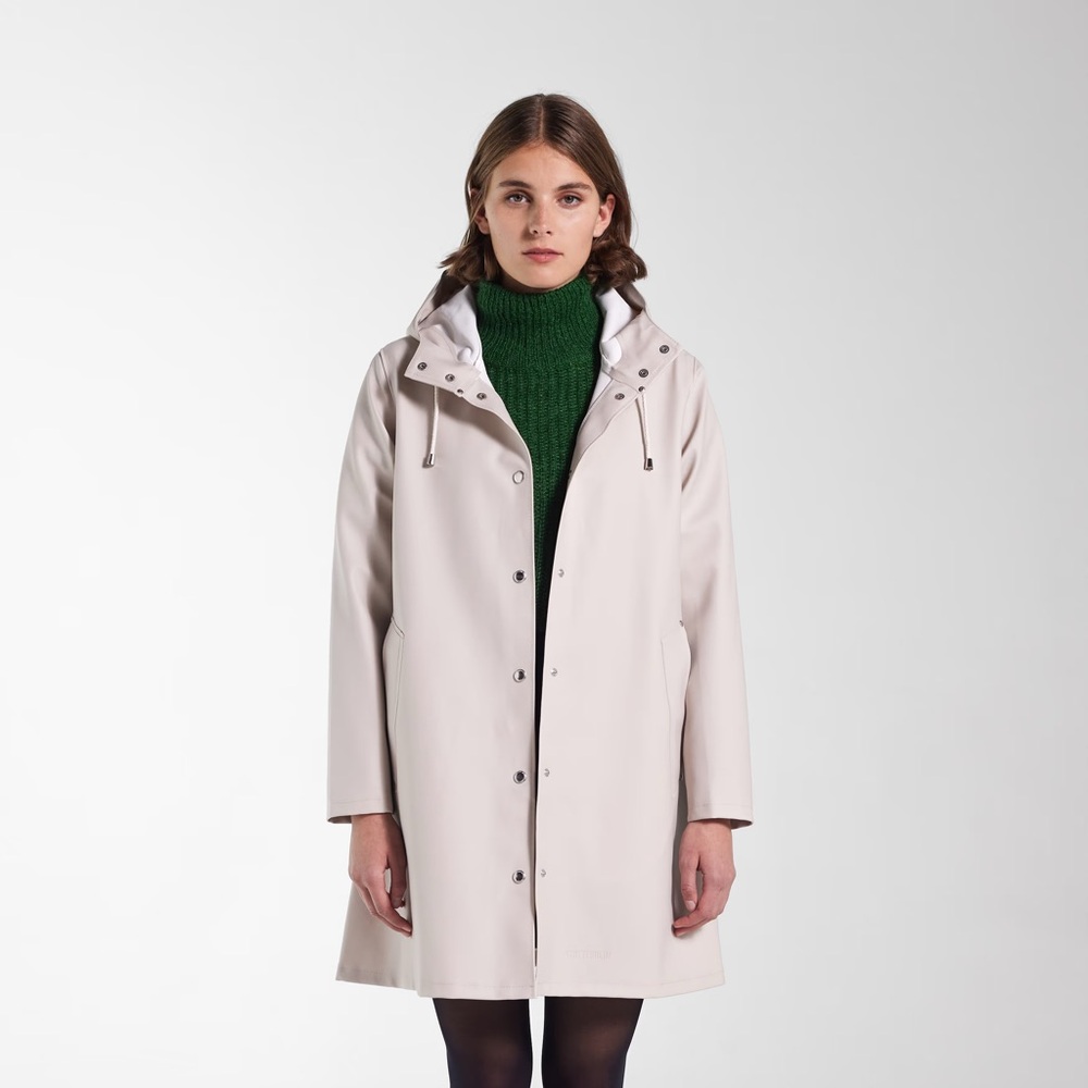 Stutterheim Mosebacke Raincoat Light Sand size small s